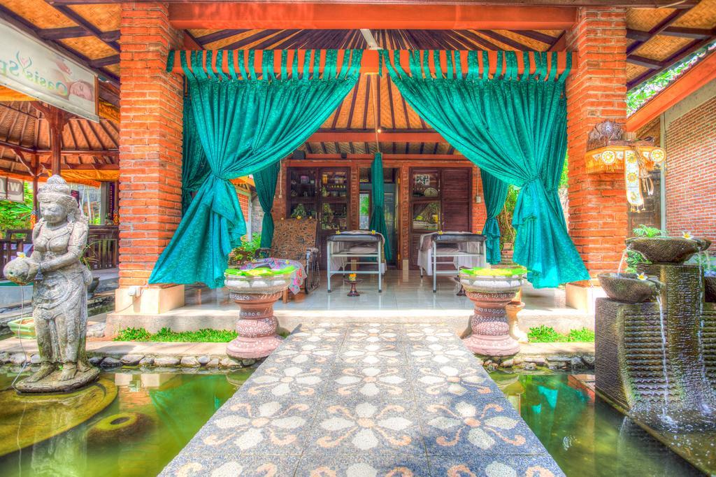 Hotel Angsoka Temukus Exterior photo