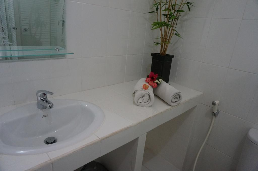 Hotel Angsoka Temukus Room photo